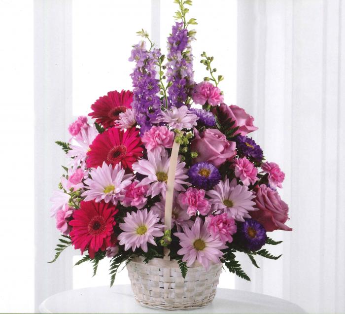 Basket Arrangement Floral Vases and Baskets